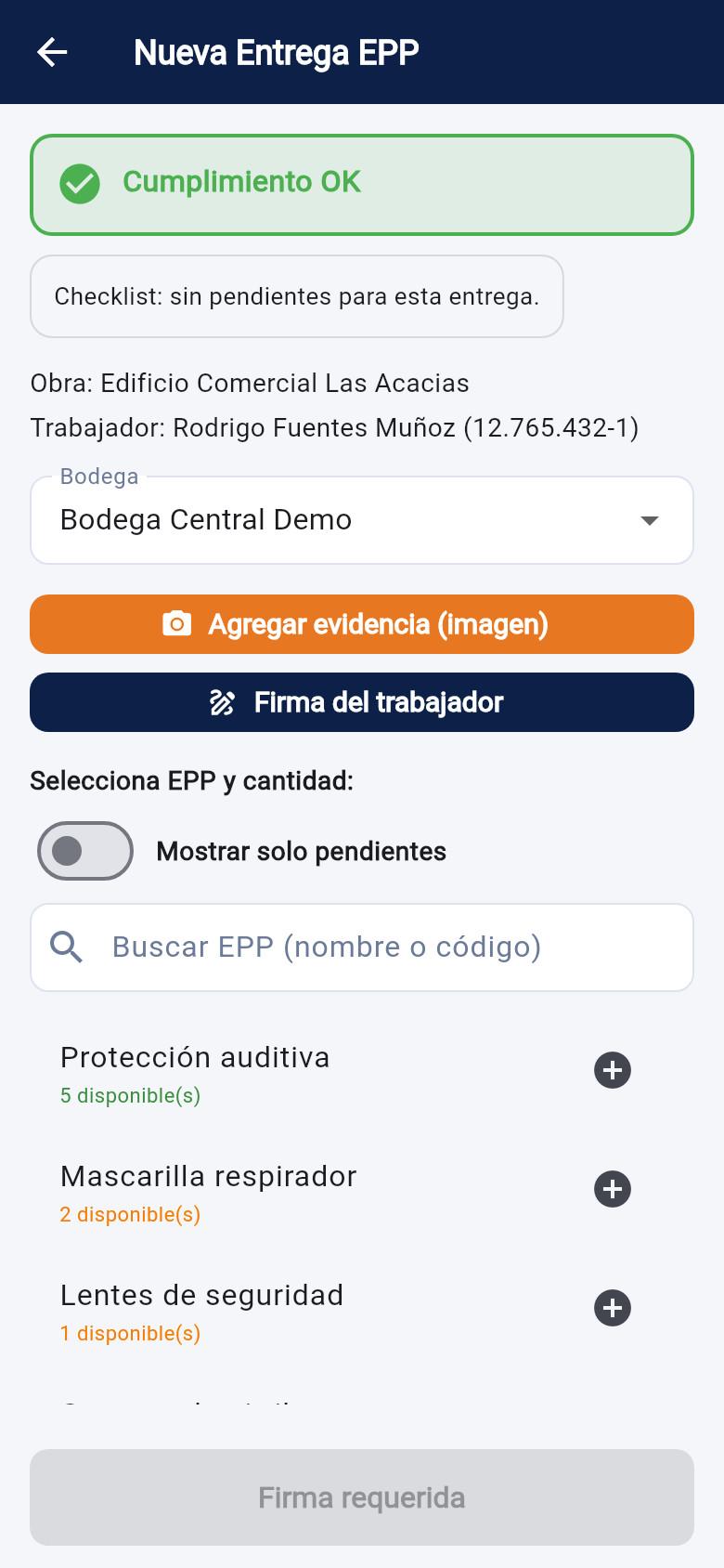 App móvil TrazApp: nueva entrega de EPP con semáforo de cumplimiento y firma obligatoria